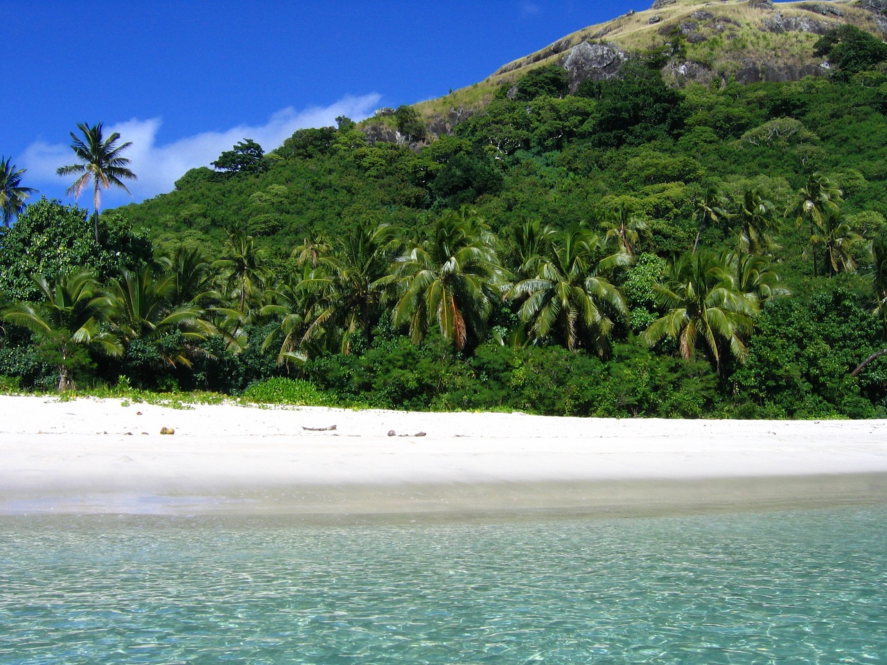 fiji, beach, tropical-909669.jpg