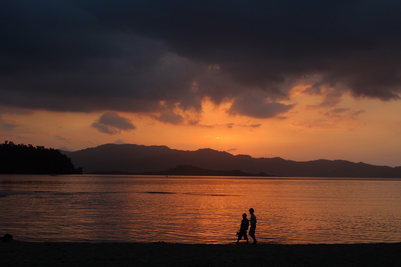 sunset, beach, philippines-2451989.jpg